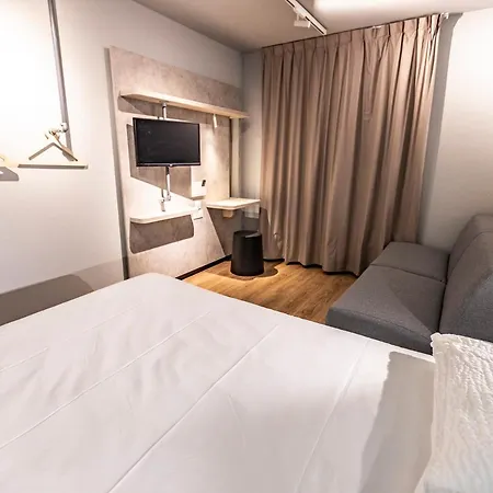 Hotell Ibis Budget Viaduc 3*