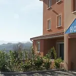 Hotel Ibis Budget Viaduc Millau