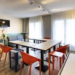 Ibis Budget Viaduc Ξενοδοχείο Μιλό