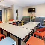 Ibis Budget Viaduc 3* Millau