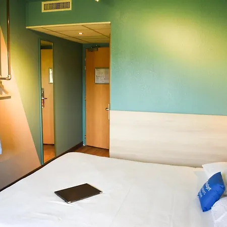 酒店 Ibis Budget Viaduc 3*