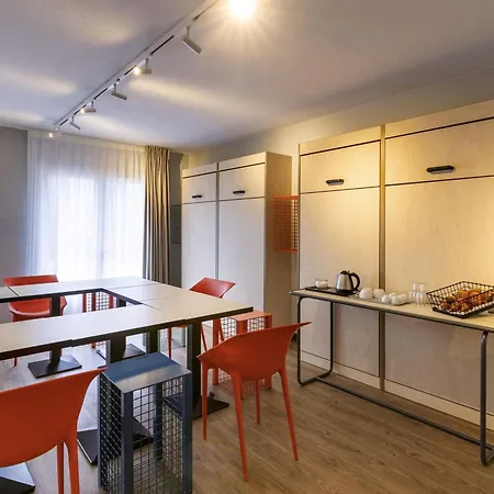 فندق Ibis Budget Viaduc مييو