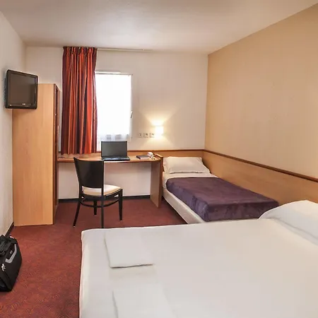 فندق Ibis Budget Viaduc مييو