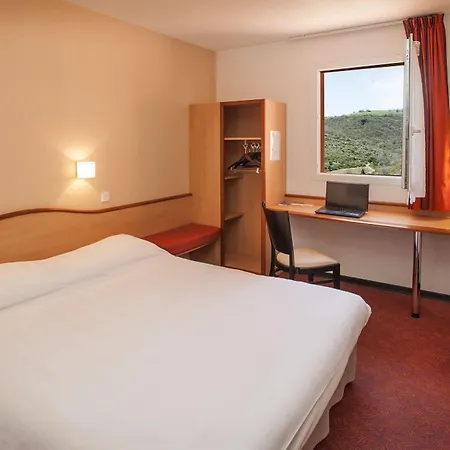 Ibis Budget Viaduc 酒店