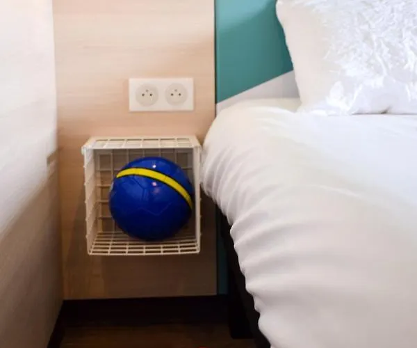 Ibis Budget Viaduc Hotel 3*