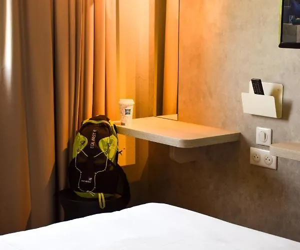 Ibis Budget Viaduc Hotel
