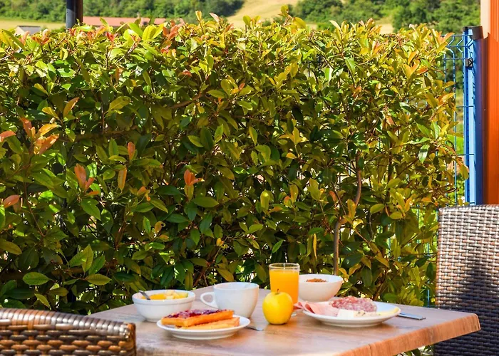 Ibis Budget Viaduc Отель Мийо